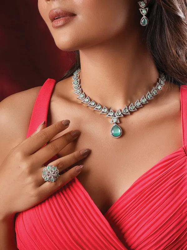 Mint_Grace_AD_Pendant_Set