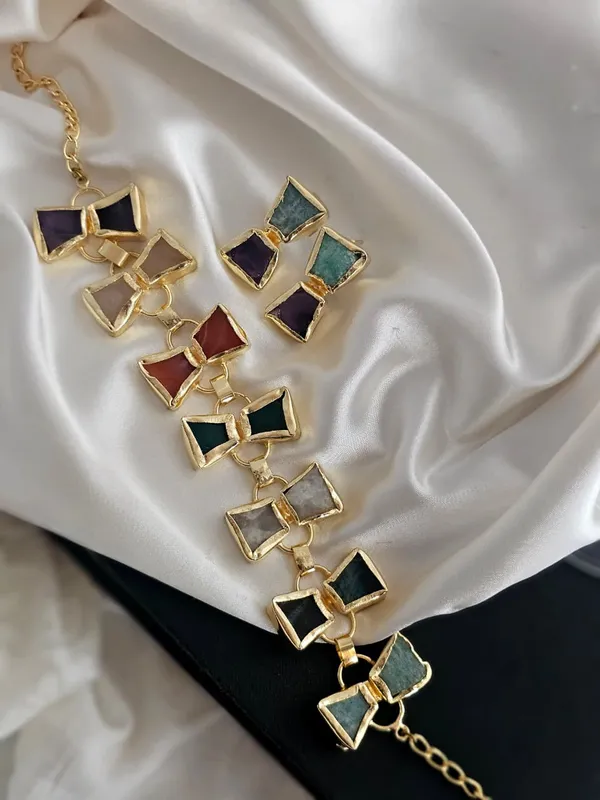 Ruffy_Premium_Stone_Necklace_Set