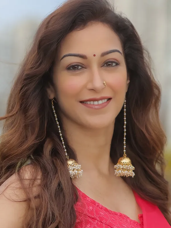 Lumina_Pearl_Jhumkas