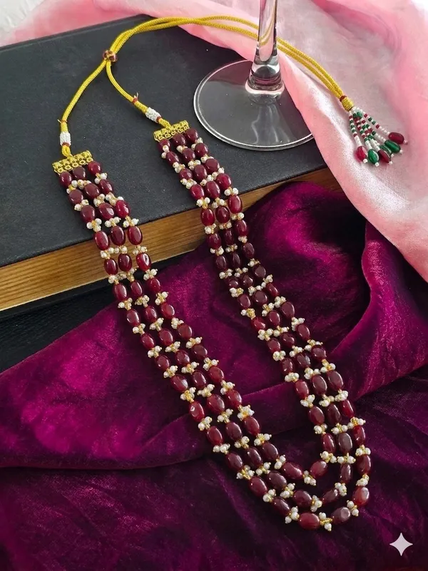 Crimson_Dusk_Duldul_Necklace