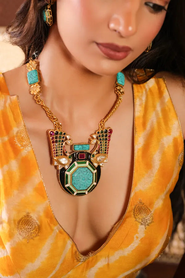 Turquoise_Grace_Statement_Necklace