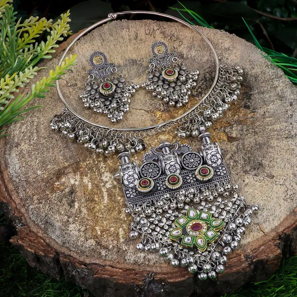 Oxidised_Silver_Necklace_Set_with_Red_and_Green_Stones