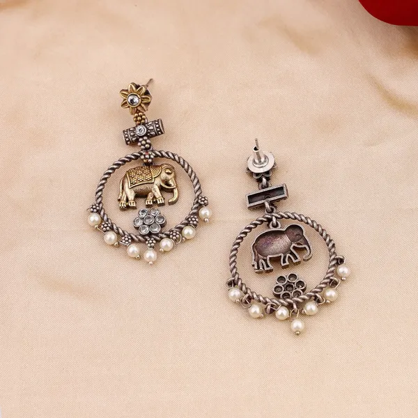 Oxidised_Silver_Elephant_Motif_Earrings_with_White_Stones