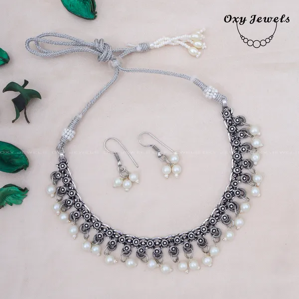 White_Colour_Pearl_Necklace
