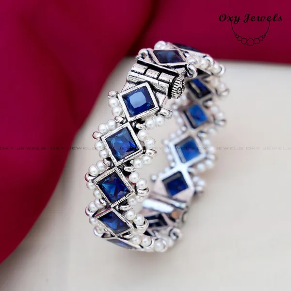 Elegant_Blue_Stone_and_Pearl_Silver_Bracelet_-_Oxy_Jewels_Collection