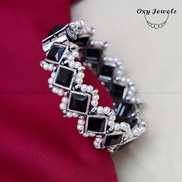 Vintage_Black_Onyx_and_Pearl_Silver_Bracelet_-_Oxy_Jewels