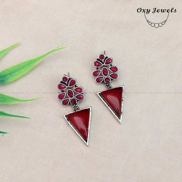 Elegant_Red_Triangle_Oxidised_Earrings