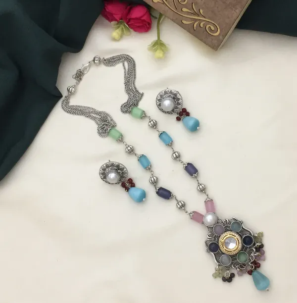 Multicolor_Long_Chain_Oxidised_Necklace_Set_with_Round_and_Teardrop_Shapes