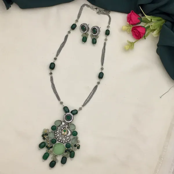 Green_and_Silver_Oxidised_Necklace_Set_with_Earrings_-_Teardrop_and_Oval_Shapes