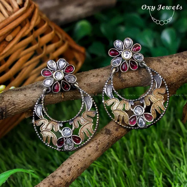Floral_Oxidised_Dual_Tone_Earrings_-_Gold,_Silver,_Red,_White_-_Round_Shape