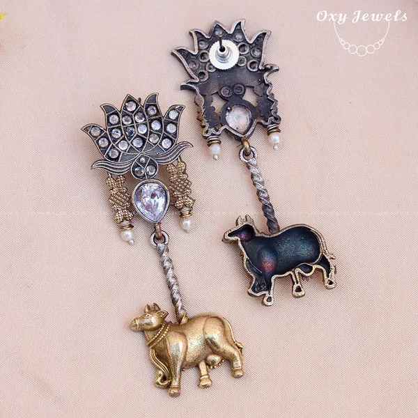 Oxidised_Dual_Tone_Silver_Lotus_and_Bull_Dangle_Earrings_-_Gold,_Silver,_Teardrop_Shape