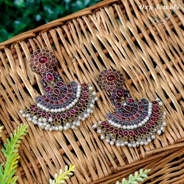 Oxidised_Dual_Tone_Pink_&_Silver_Chandbali_Earrings_with_Pearl_Accents
