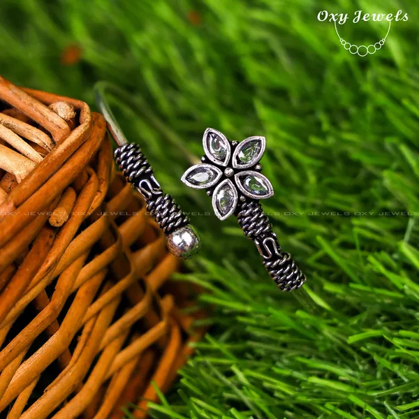 Oxidised_Silver_Floral_Bangle_-_Adjustable,_Black_&_Silver