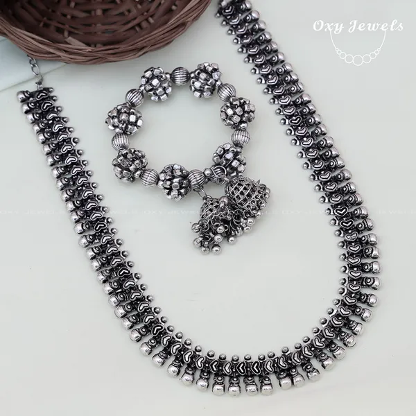 Antique_Silver_Oxidized_Long_Necklace_and_Bracelet_Combo_Set