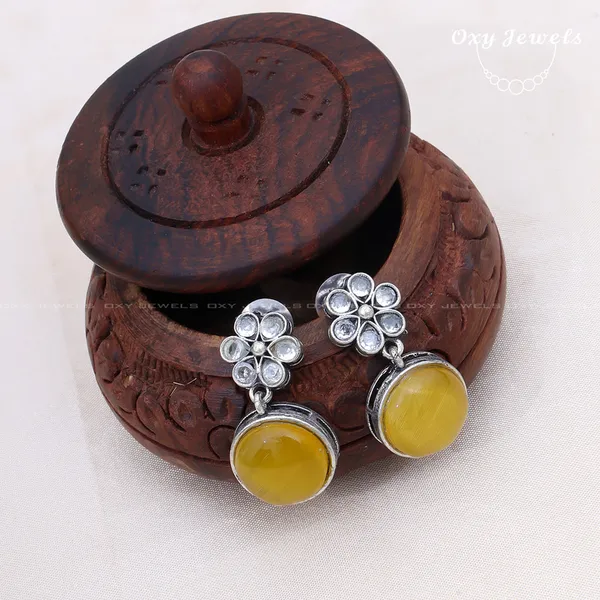 Oxidised_Silver_Necklace_Set_with_Yellow_Stones_and_Floral_Accents