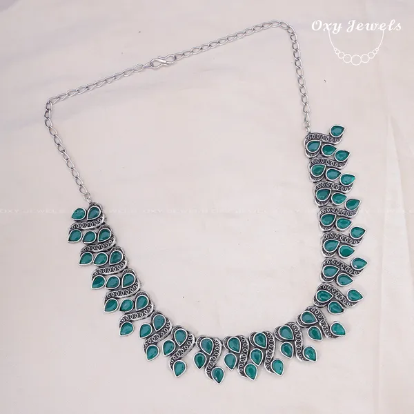 Elegant_Oxidized_Silver_Necklace_Set_with_Teal_Accents