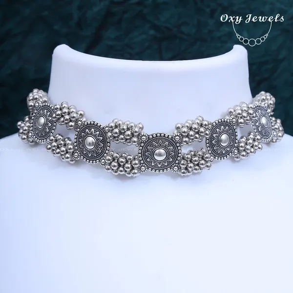 Antique_Silver_Oxidized_Choker_Necklace_with_Floral_Motifs
