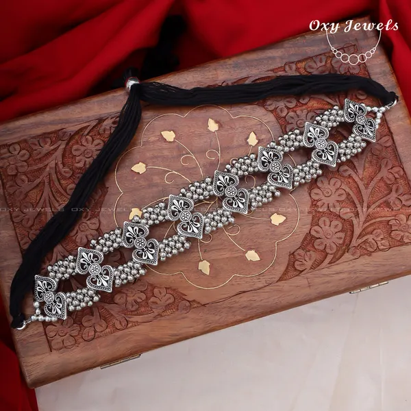 Antique_Silver_Oxidized_Floral_Choker_Necklace_–_Intricate_Black_Thread_Design