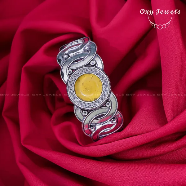 Antique_Silver_Oxidised_Bracelet_with_Amber_Yellow_Stone