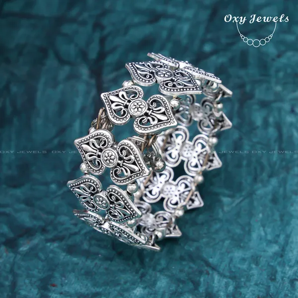 Antique_Silver_Oxidised_Bracelet_-_Intricate_Floral_Design