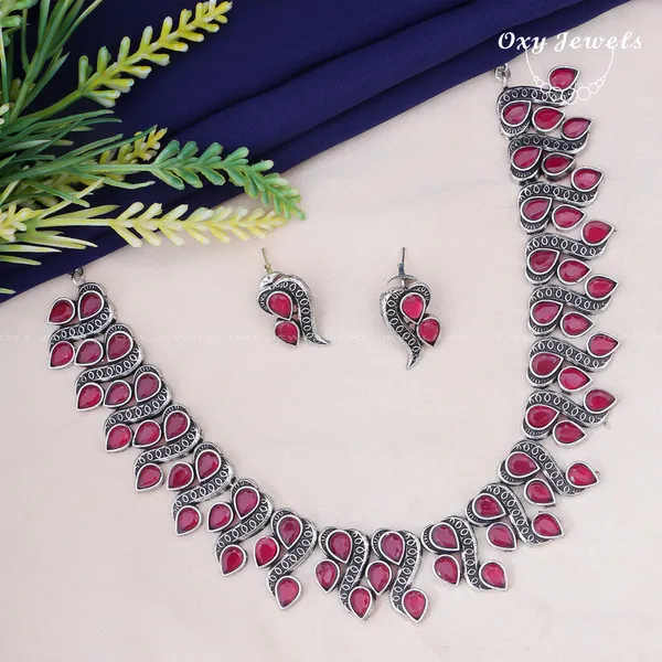 Oxidised_Silver_Necklace_Set_with_Red_Accents