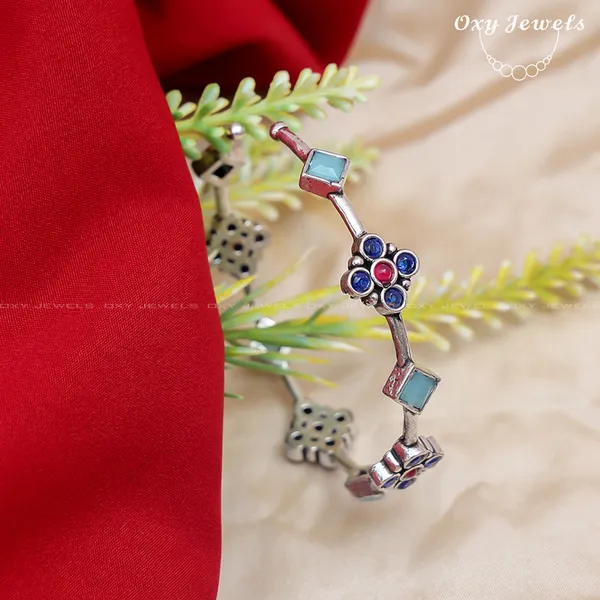 Silver_Floral_Bracelet_-_Blue,_Red,_and_Silver
