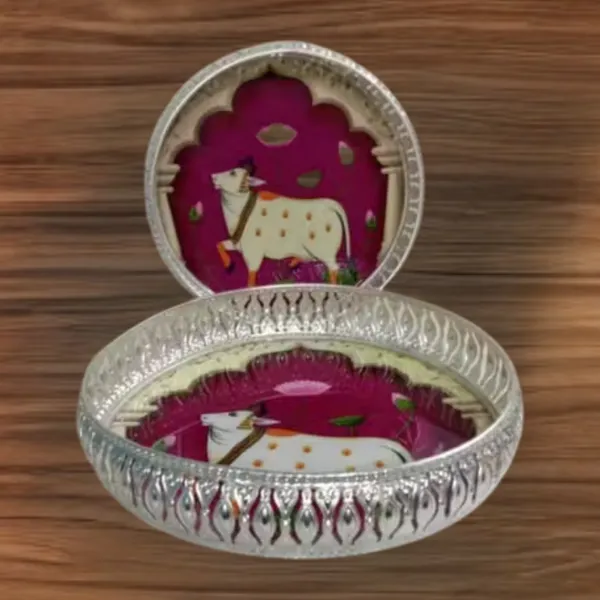 Silver_Embossed_Decorative_Tray_with_Cow_Design_of_Set_of_2_|_Radiance_Look_for_Home_Decor