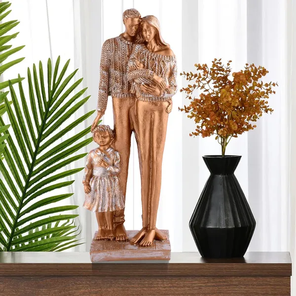 Love_Family_Couple_Showpiece_of_Golden_Color_|_For_Home_Decoration