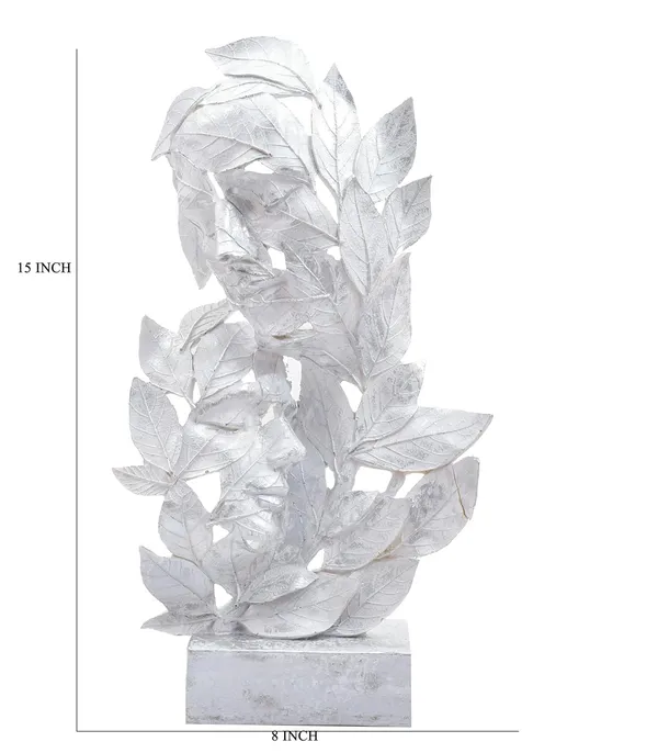 Romantic_Couple_Miniature_Showpiece_of_White_Color_|_Antique_Item_for_Home_Decor
