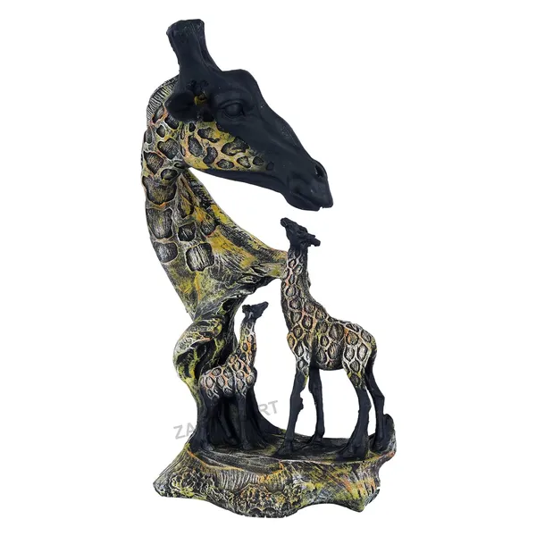 Giraffe_Statue_Sculpture_of_Multicolor_|_Antique_Item_for_Home_Decor