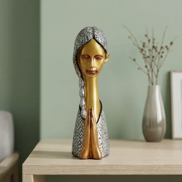 Welcome_Lady_Resin_Figurine_of_Golden_and_Silver_Color_|_Home_Decor_for_Asthetic_Apeal