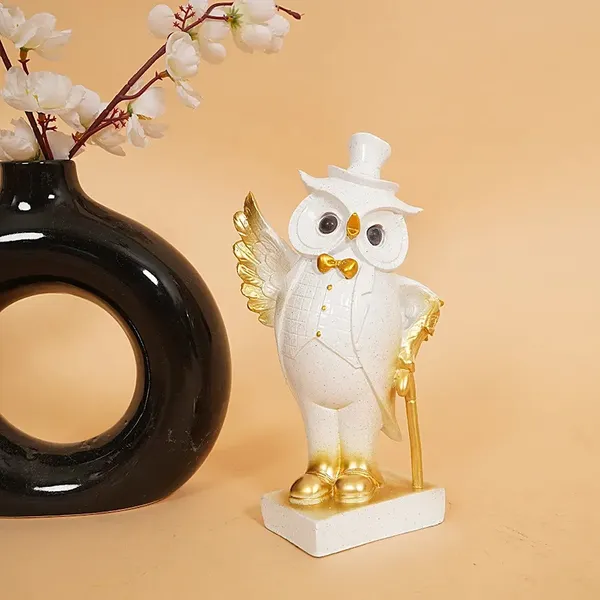 Gentleman_Religious_Owl_Figurine_of_White_Color_|_Elegant_Decorative_Gift_Box