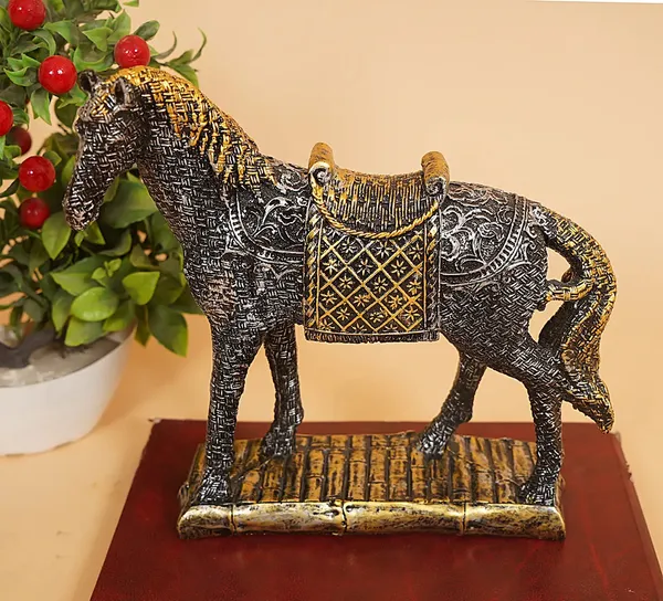 Antique_Standing_Horse_Figurine_of_Golden_Color_|_Home_Decor_for_Asthetic_Apeal