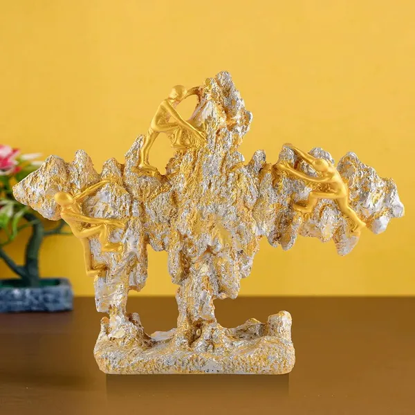 Men_Climb_on_Wall_Showpiece_of_Golden_Color_|_Antique_Decorative_Item