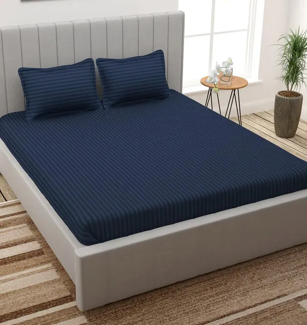 220TC_King_Size_Combo_Pack_of_2_Double_Elastic_Fitted_Bedsheet_Size_with_4_Pillow_Covers_(72"x78"_Upto_8"_Mattress)