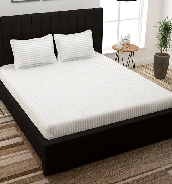 220TC_King_Size_Combo_Pack_of_2_Double_Elastic_Fitted_Bedsheet_Size_with_4_Pillow_Covers_(72"x78"_Upto_8"_Mattress)