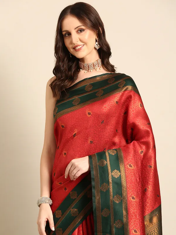 Traditional_Kanjivaram_Saree_with_Zari_Work