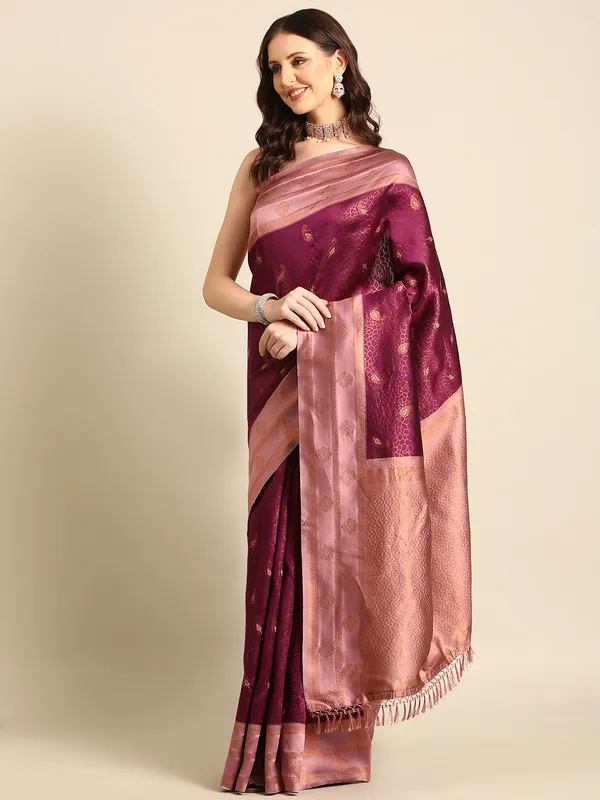 Traditional_Kanjivaram_Saree_with_Zari_Work