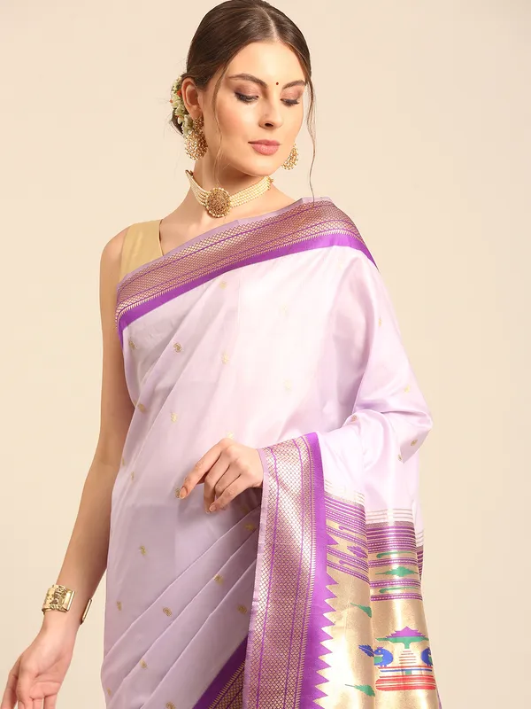 Traditional_Paithani_Saree_with_Peacock_Motif