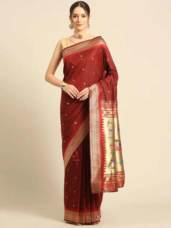 Traditional_Paithani_Saree_with_Peacock_Motif