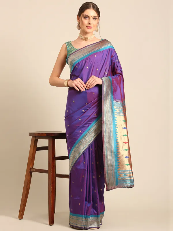 Traditional_Paithani_Saree_with_Peacock_Motif