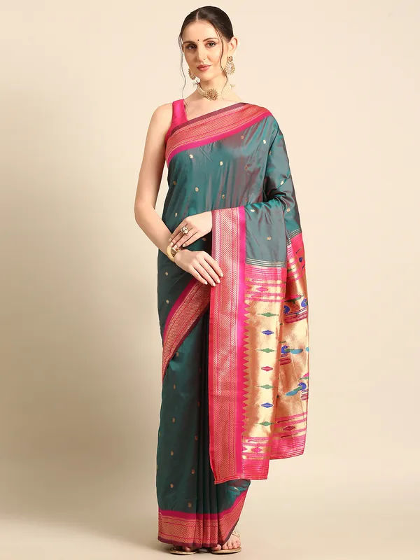 Traditional_Paithani_Saree_with_Peacock_Motif