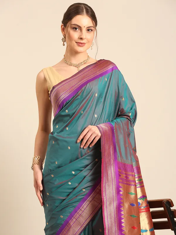Traditional_Paithani_Saree_with_Peacock_Motif