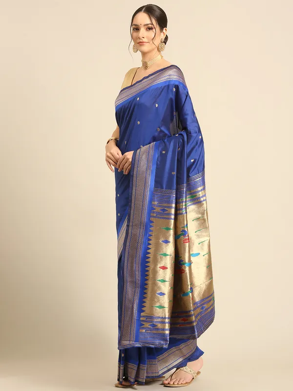 Traditional_Paithani_Saree_with_Peacock_Motif