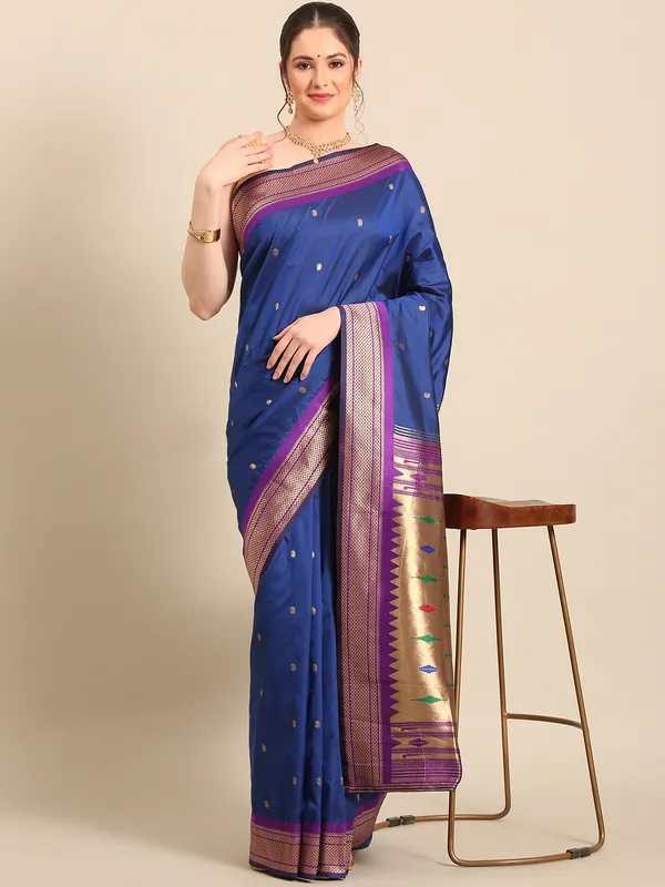 Traditional_Paithani_Saree_with_Peacock_Motif