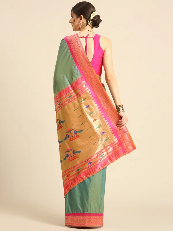 Traditional_Paithani_Saree_with_Peacock_Motif