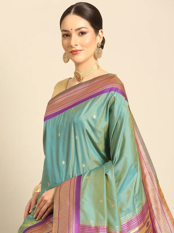 Traditional_Paithani_Saree_with_Peacock_Motif