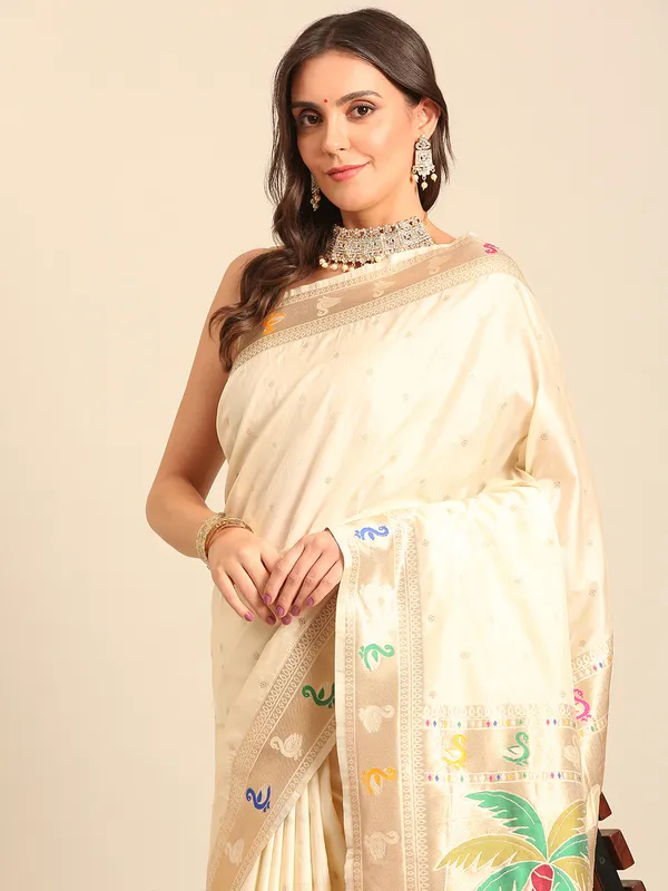 Wedding_Wear_Paithani_Silk_Saree