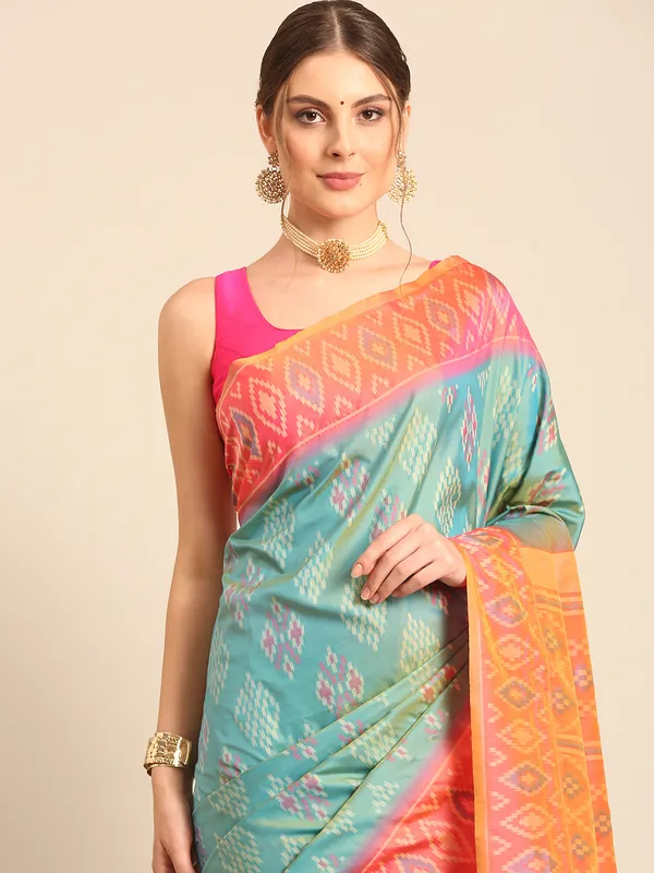 Traditional_Gujarati_Patola_Saree_|_Elegant_Silk_Weave