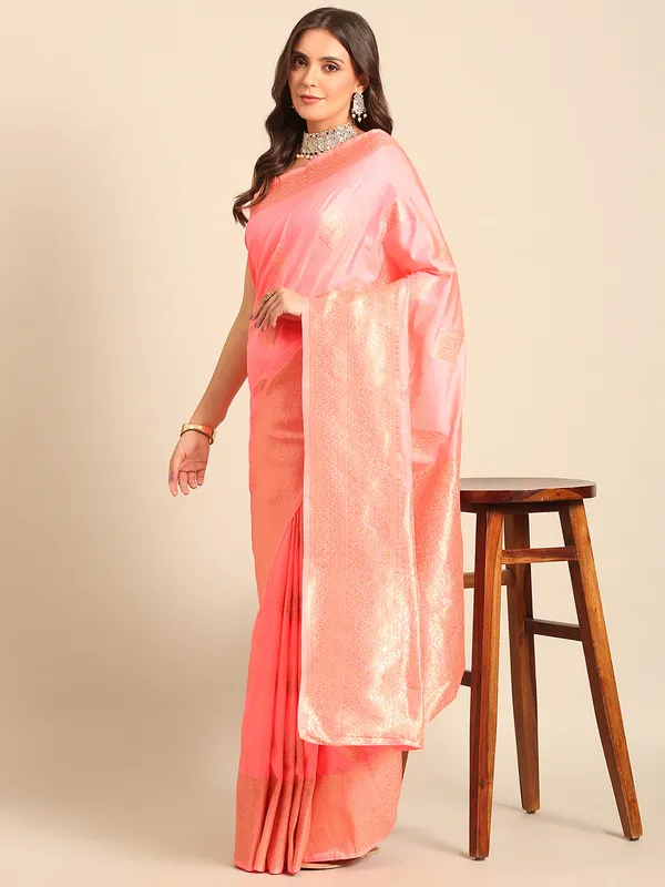 Classic_Banarasi_Saree_|_Timeless_Silk_&_Zari_Collection